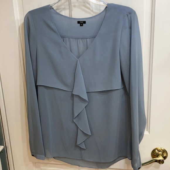 Beautiful Chiffon Blouse - Picture 1 of 3